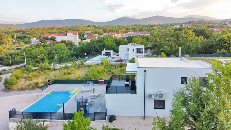 Exterior & Views, Villa Zuzul, Podbablje
