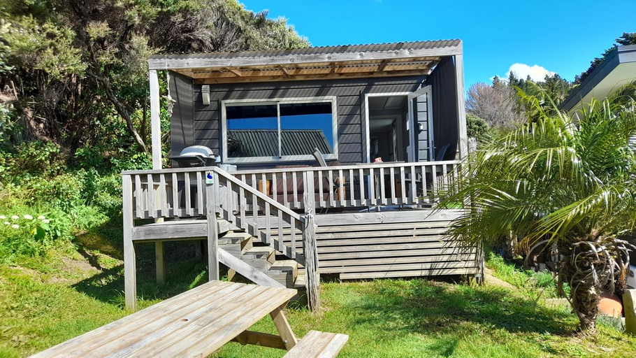 Others 2, Marina Vista Cabin, Whangarei