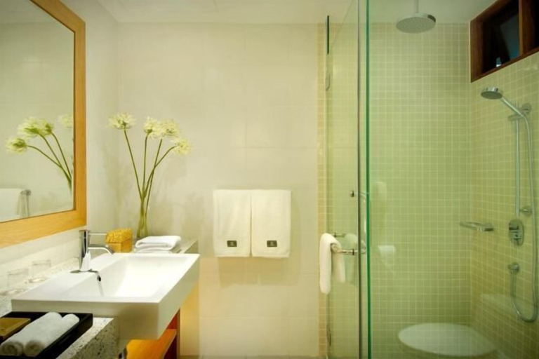 Bathroom 23