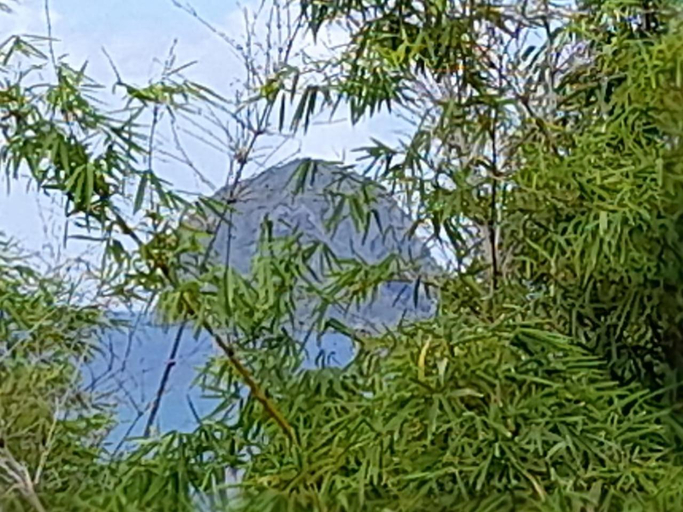 Others 2, Blu Diamante, Le Diamant