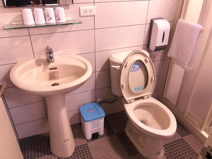 Bathroom 3
