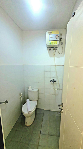 Bathroom 5, RAM Homestay Syariah arah Bromo dan Pantai Malang Selatan, Malang