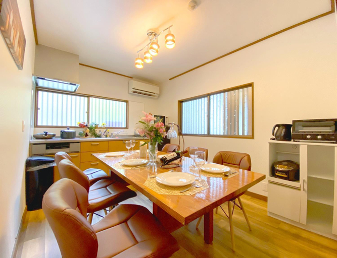 Dining Room 8