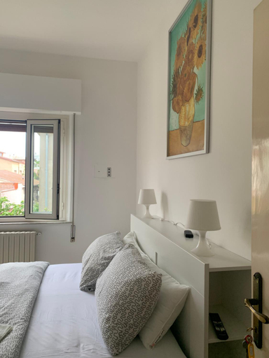 Others 5, Adults only Beachhouse Pineto zona Corfu, Teramo