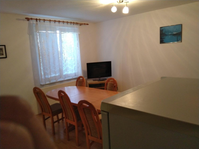 Others 3, HannaH - Relax dom pod orechom I1, Nové Zámky