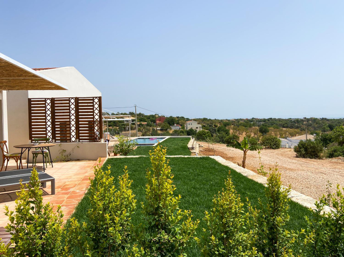 Others 2, B&B Alma do Campo, Faro