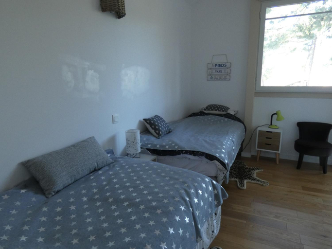 Others 3, Villa moderne 4 chambres, piscine chauffee, Wi-Fi, proche plage et commerces, Arcachon - FR-1-374-14, Gironde