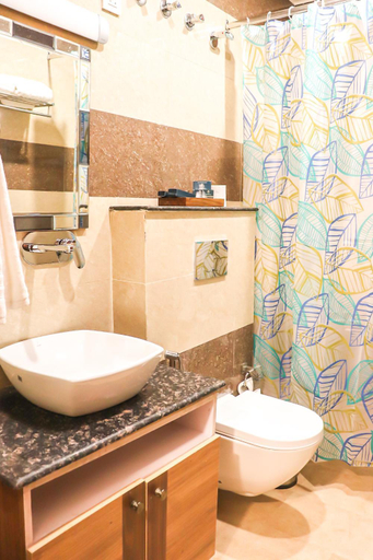 Bathroom 4, Hotel Royal Palm , Dehradun