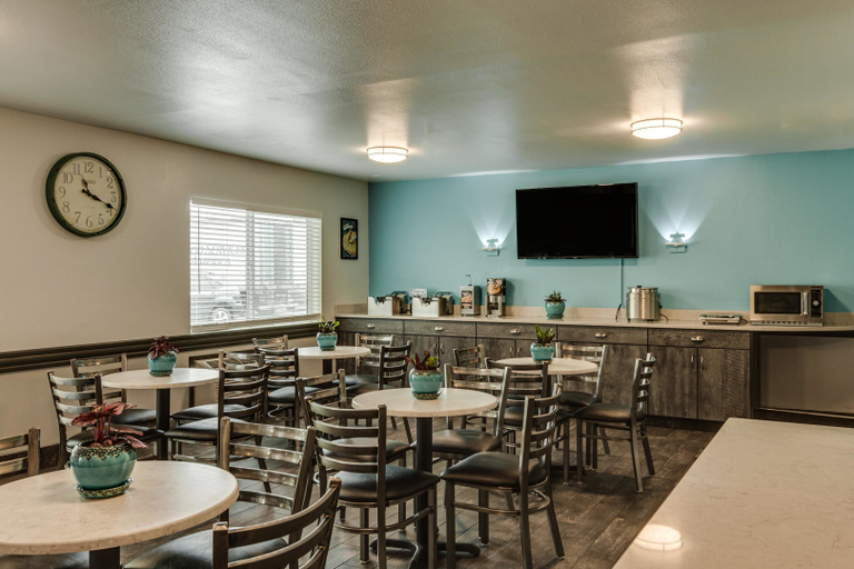 Food & Drinks 2, Comfort Inn & Suites Post Falls - Coeur dAlene West, Kootenai
