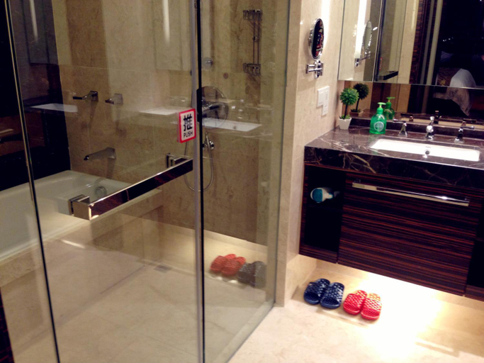 Bathroom 5
