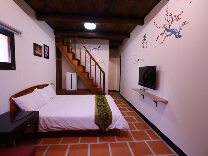 Bedroom 9