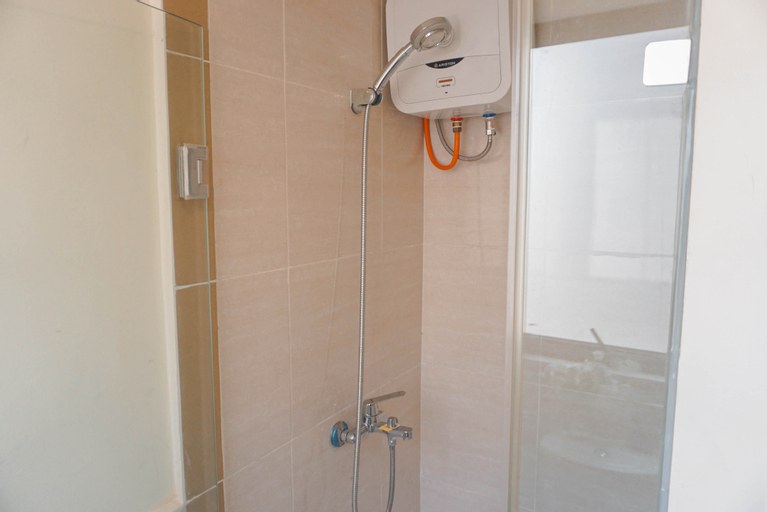 Bathroom 9