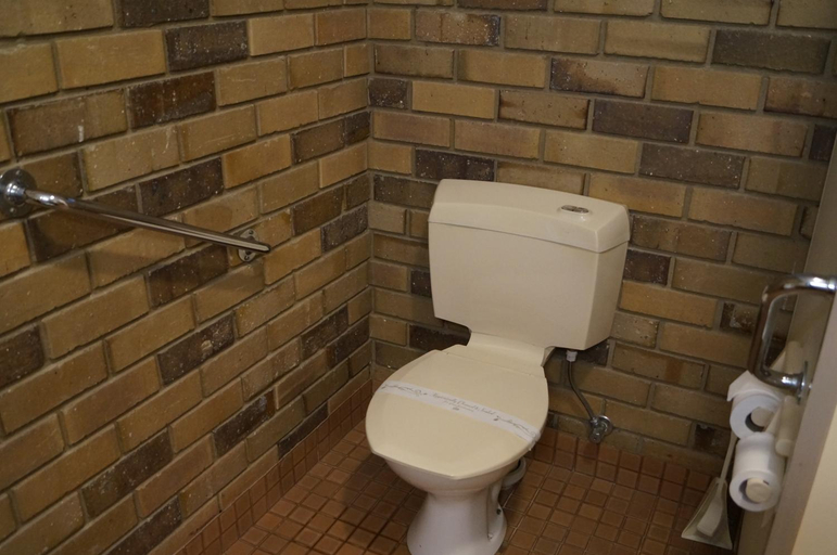 Bathroom 8
