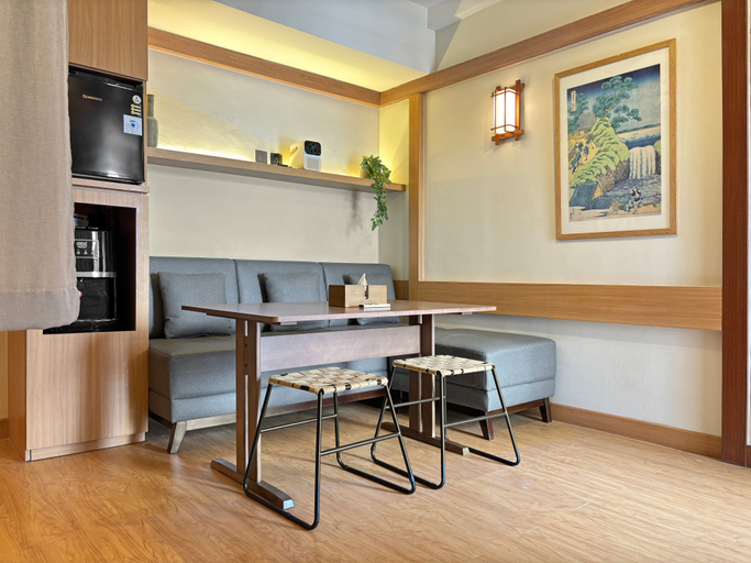 youre.at - The Majesty Apartment - Others
