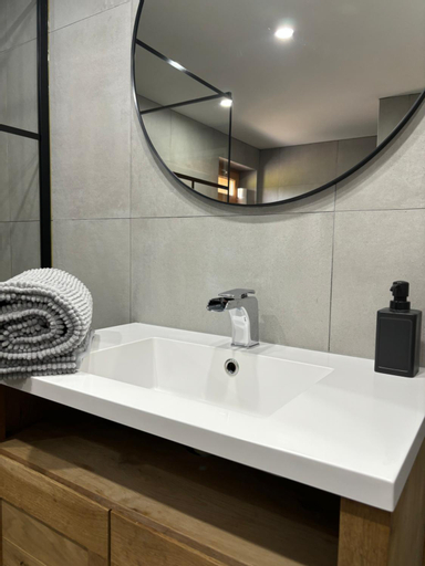 Bedroom 3, Chalets du Bouchot & Jacuzzi privatif proximite Gerardmer & La Bresse, Vosges