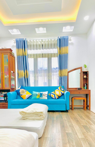 Bedroom 12