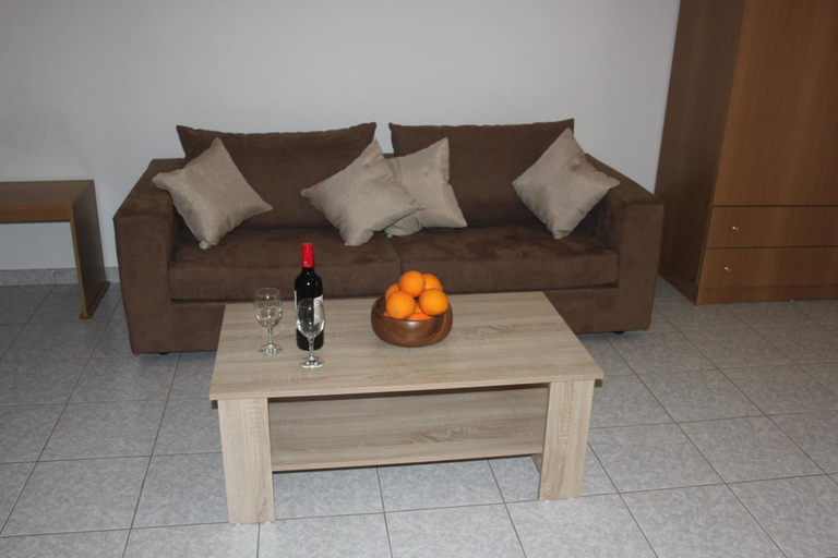 Others 3, 123 Armonia Studios, Central Greece