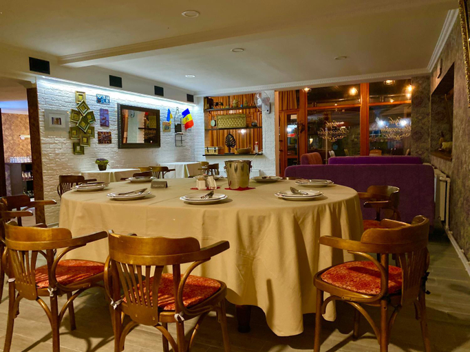Food & Drinks 4, Hotel Style BESSARABIA, Kiliis'kyi