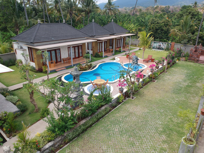 Swimming Pool 3