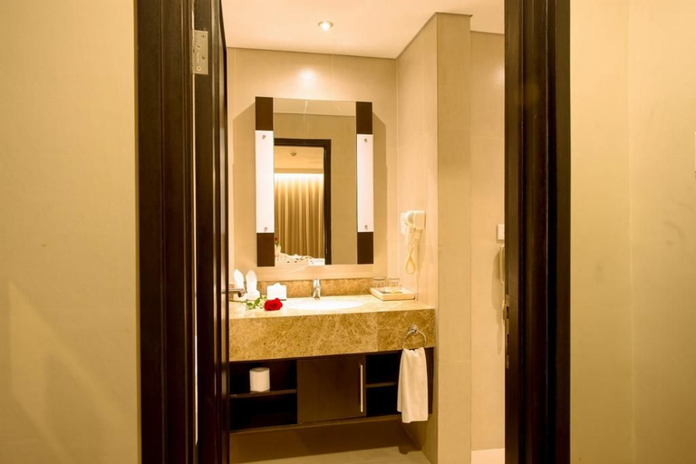 Bathroom 9