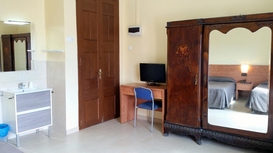 Facilities 2, Hostal Capitol Ramblas, Barcelona