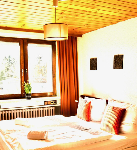 Bedroom 2, Hotel Nest, Berlin