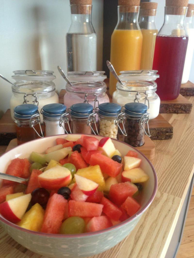 Food & Drinks, Ceol na dTonnta