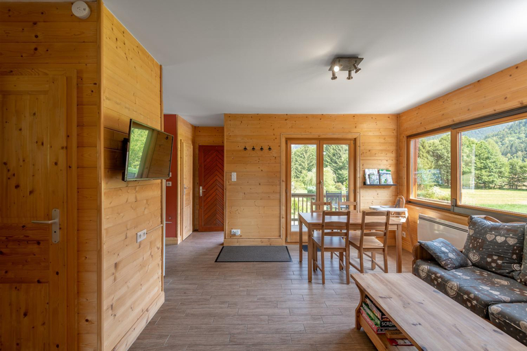 Others 5, Chalets du Bouchot & Jacuzzi privatif proximite Gerardmer & La Bresse, Vosges