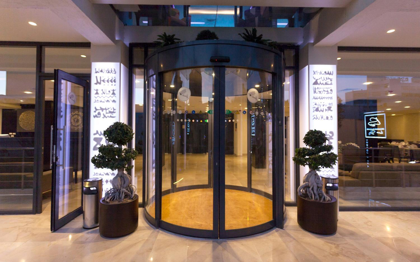 Exterior & Views 2, Business Hotel, Bab Bhar