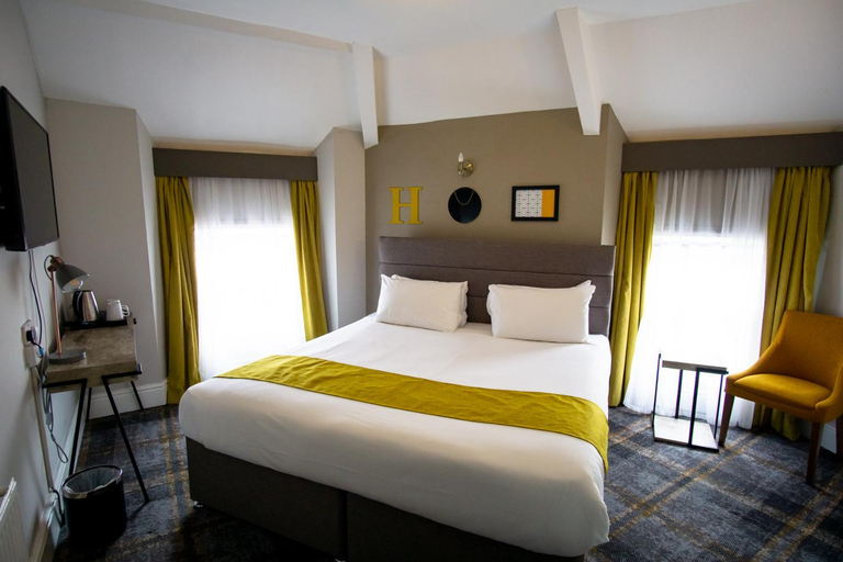 Others 2, County Hotel, Pembrokeshire