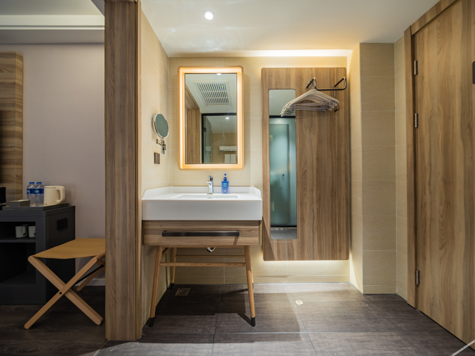 Bathroom 3, Hanting Hotel Yinchuan Qinghe North Street, Yinchuan