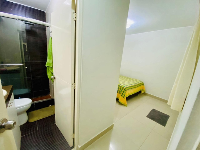Others 4, Refined 3BR Duplex with Ocean Charm, Lima