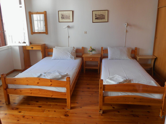 Bedroom 3, Aggela Guesthouse, Thessaly
