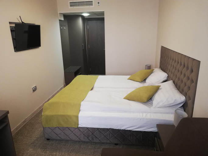 Others 3, Hotel Ponti, Vidin