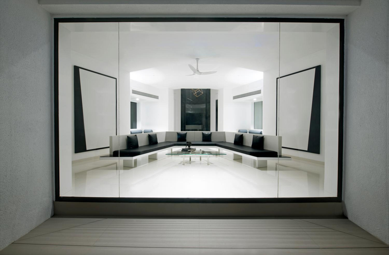 Bathroom 4, Resort Amanzi, Pune