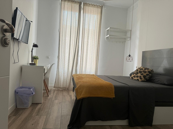 Sport & Beauty, Hostal Centro de Madrid Plaza de el Sol., Madrid