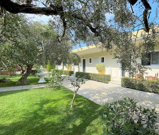Others 5, Villa Dionysia Amoudi, Ionian Islands