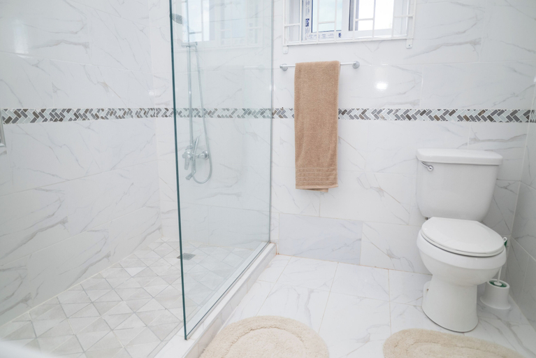Bathroom 3, RVR Rentals