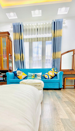 Bedroom 9