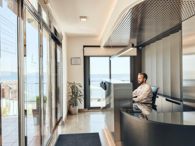 Others 5, Hotel Mardevela, Pontevedra