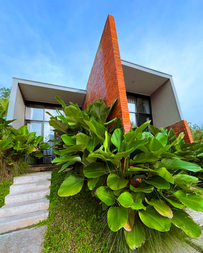 Exterior & Views 1, Girikemir Vacation Rentals, Bandung