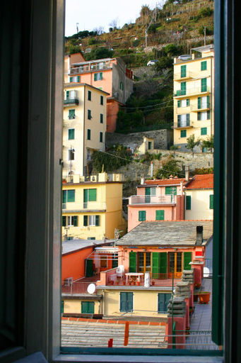 Others 5, Casa il Gabbiano, La Spezia