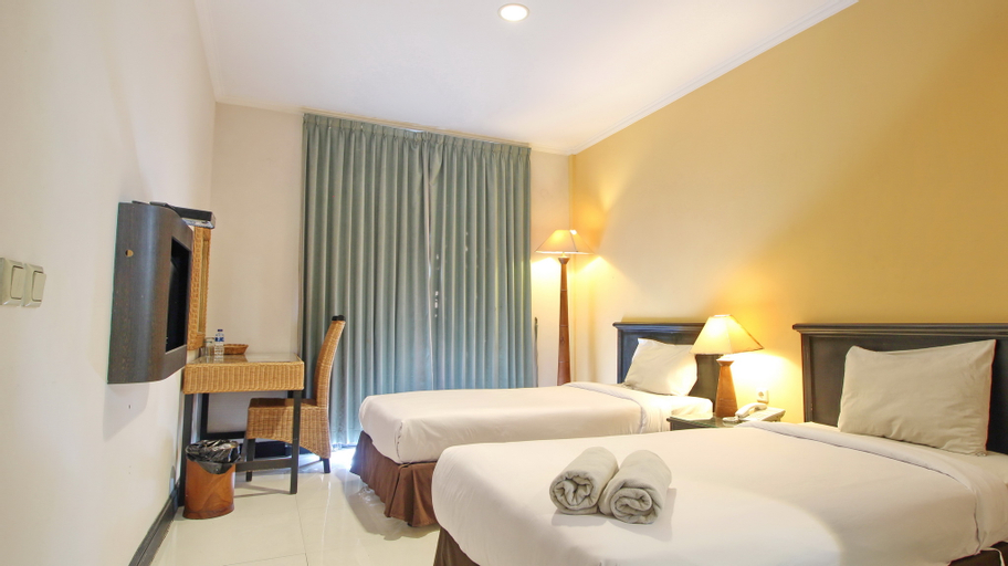 Bedroom 13