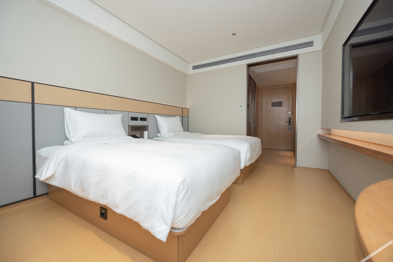 Bedroom 2, Ji Hotel Haian Party School, Nantong