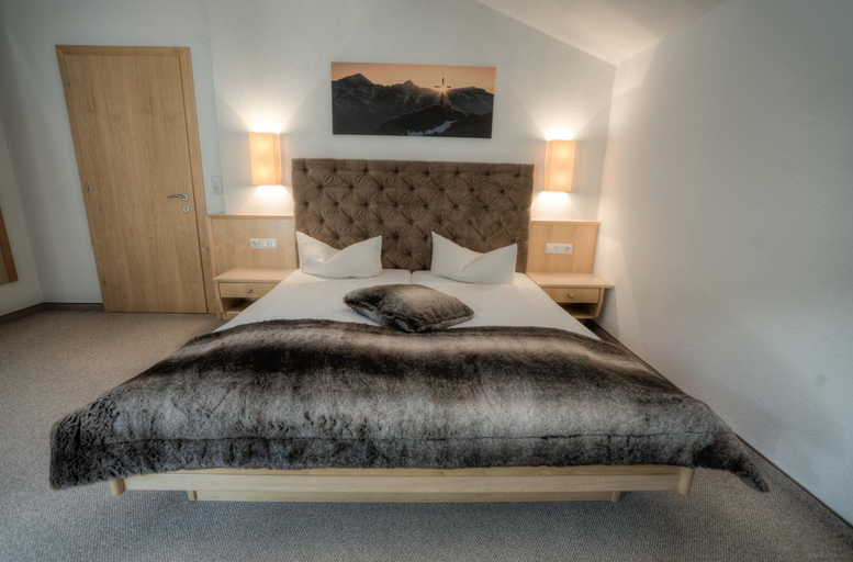 Bedroom 2, Ferienhaus & Apart Post, Landeck