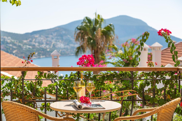 Others 3, Korsan Apartment No.12, Kaş
