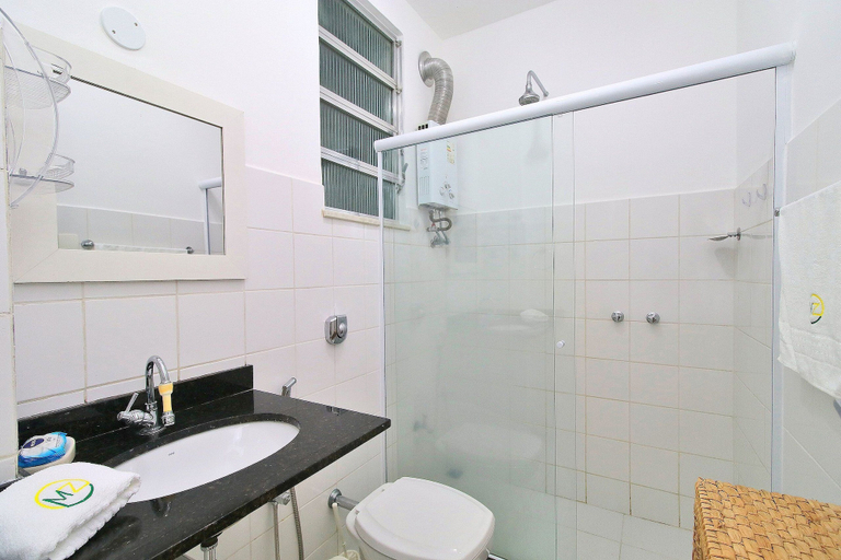 Bathroom, Nossa Senhora VII, Rio de Janeiro