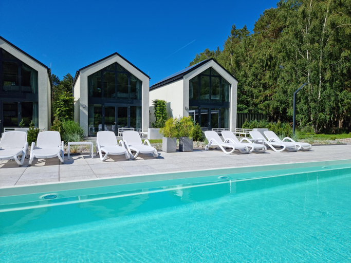 Sport & Beauty 5, NOVA ULINIA Sea - dom nad morzem, podgrzewany basen, sauna, balia z jacuzzi,Starlink, Lębork