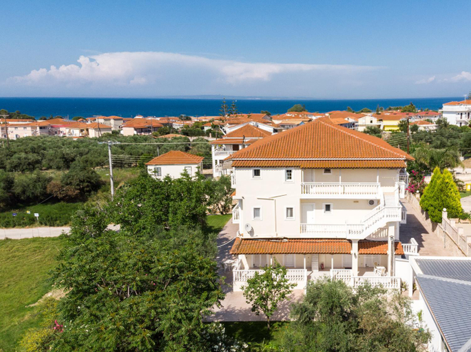Others 4, Villa Georgia, Ionian Islands