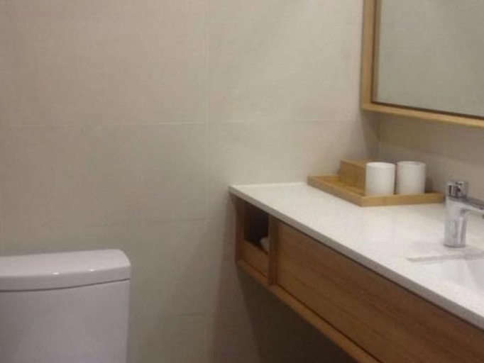 Bathroom, JIホテル(), Zhuhai